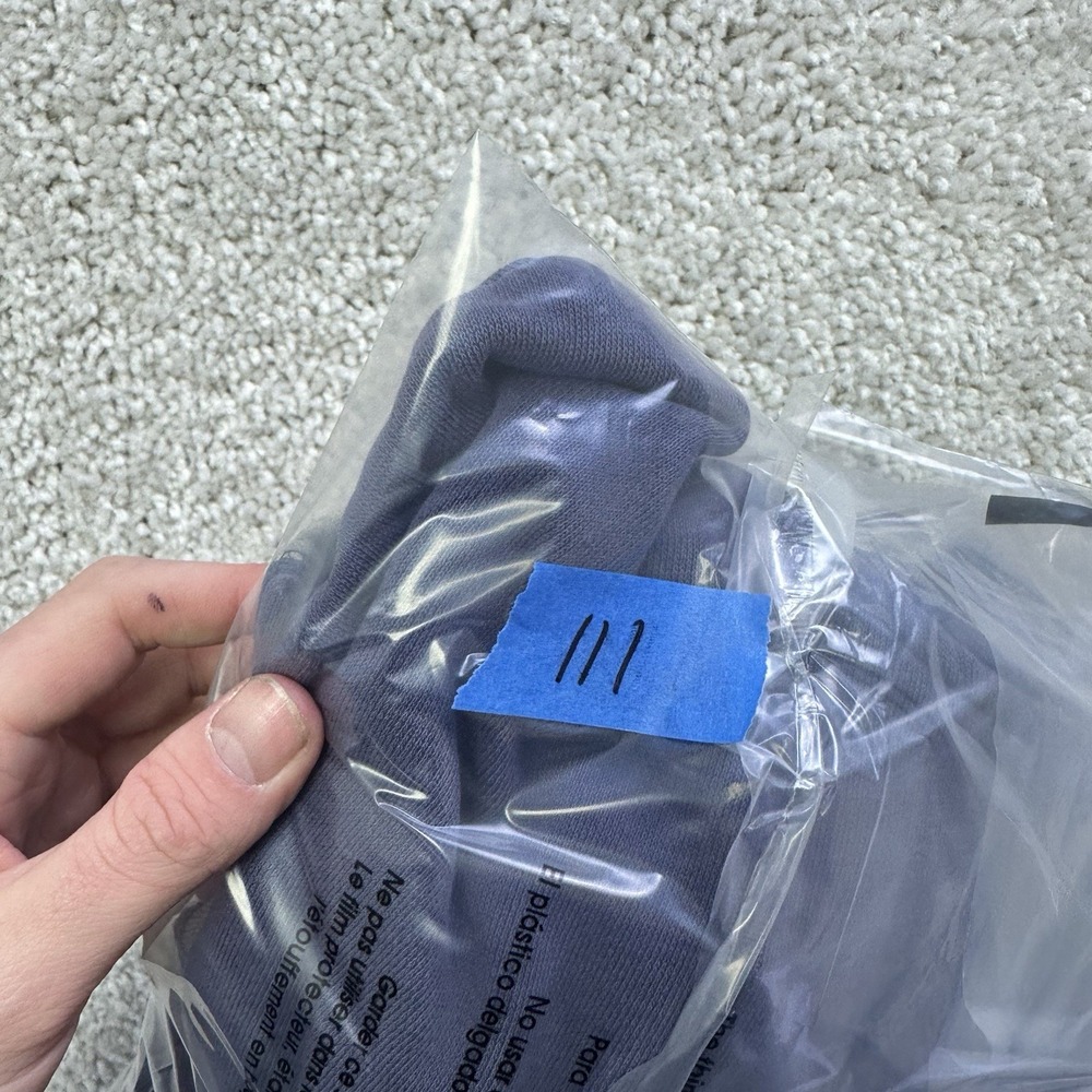 New England Patriots Pullover Hoodie Size Large Vintage Logo NFL - Picture 9 of 9